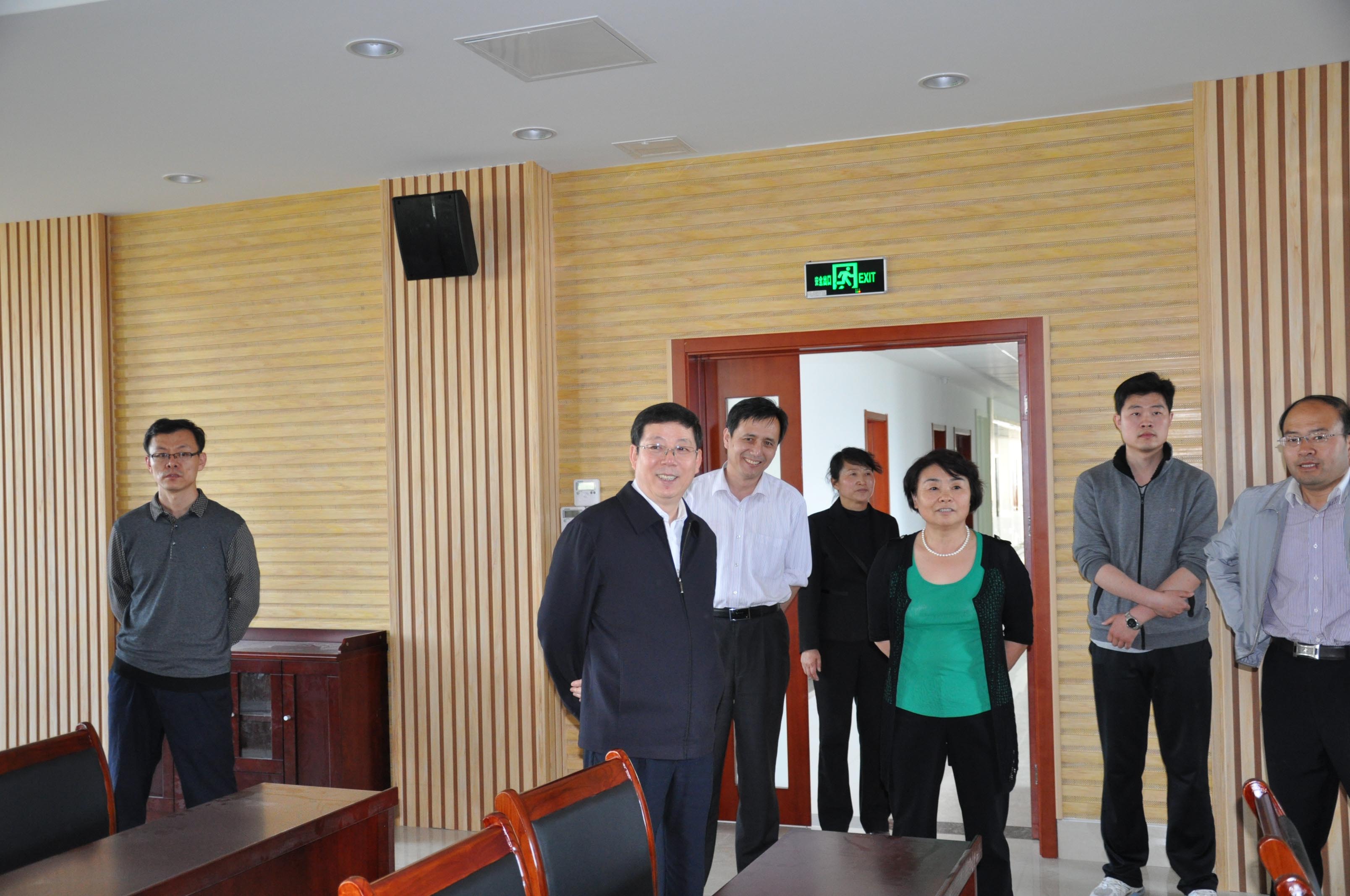 ���������г����׺��Ӳ��вм���ְҵ������ѵ����